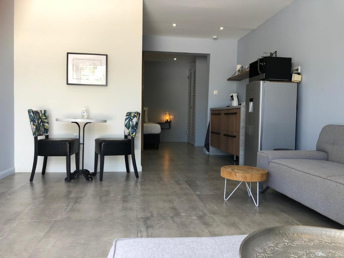 Indigo Apartments & Suites - 'Adults Only' Jan Thiel Exteriör bild