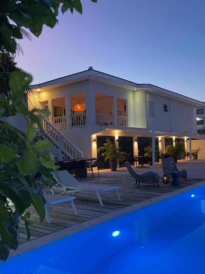 Indigo Apartments & Suites - 'Adults Only' Jan Thiel Exteriör bild