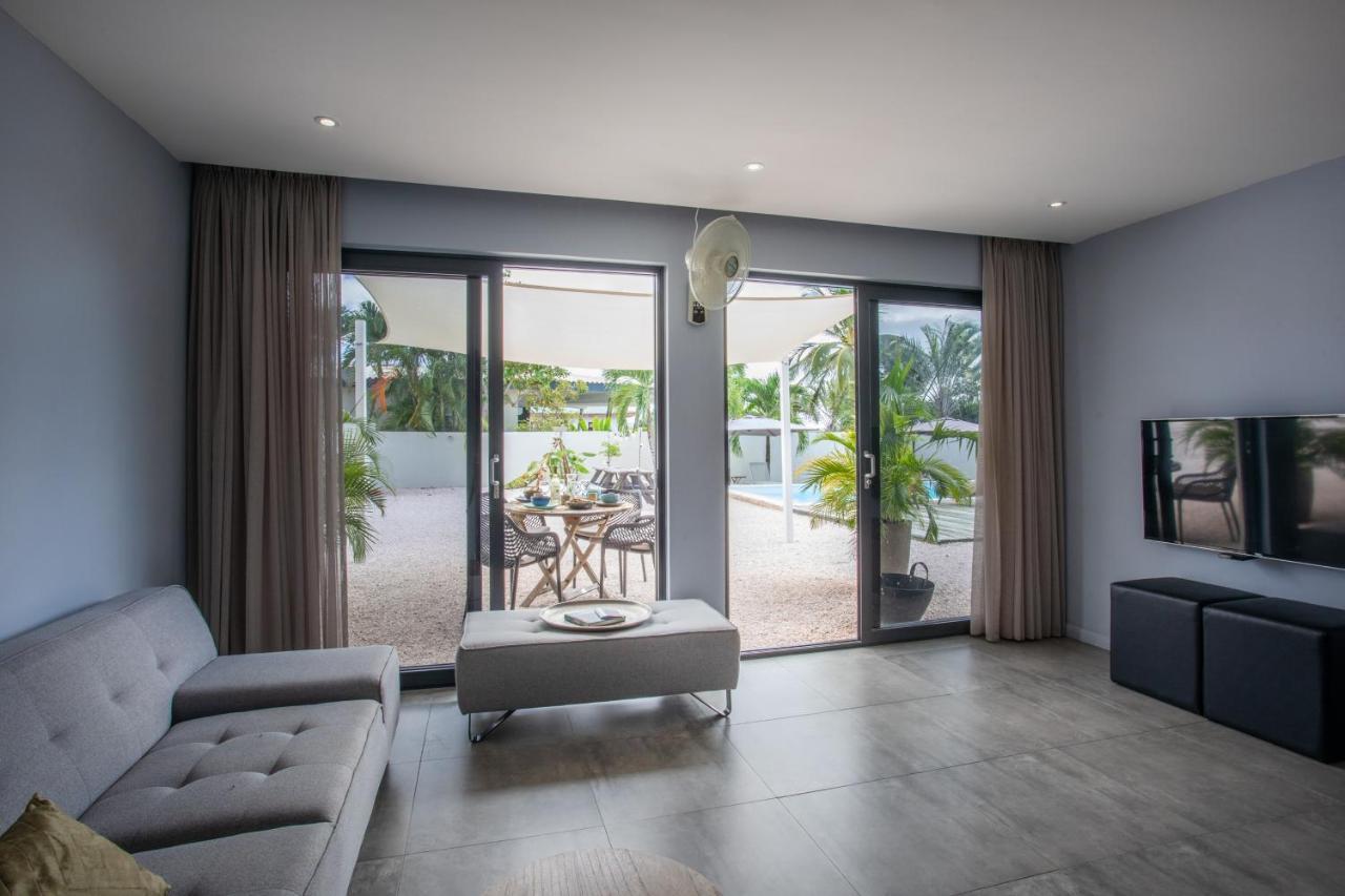 Indigo Apartments & Suites - 'Adults Only' Jan Thiel Exteriör bild